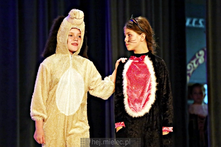 Premiera spektaklu ?Konik Garbusek? Teatru Antrakt