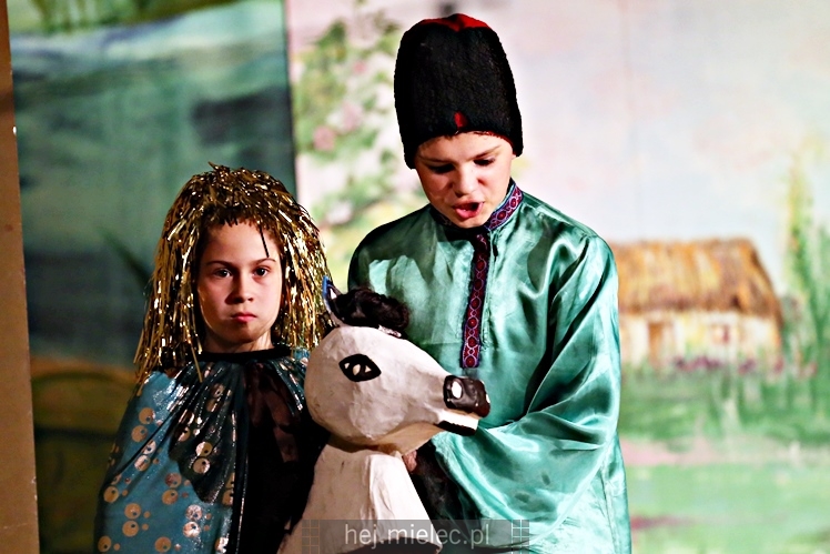 Premiera spektaklu ?Konik Garbusek? Teatru Antrakt