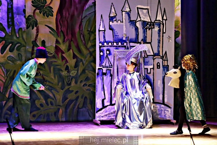 Premiera spektaklu ?Konik Garbusek? Teatru Antrakt