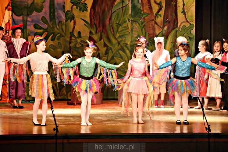 Premiera spektaklu ?Konik Garbusek? Teatru Antrakt