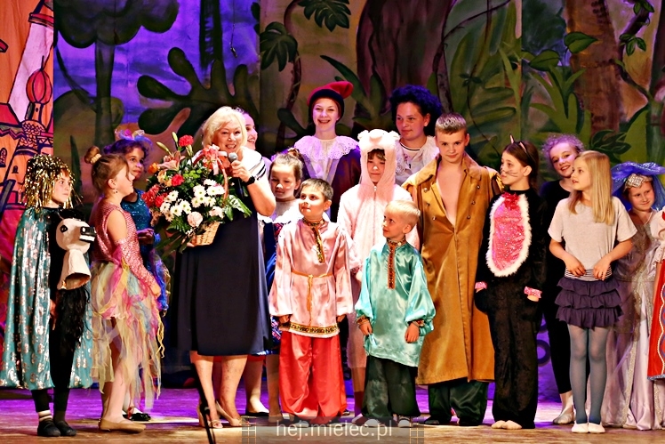 Premiera spektaklu ?Konik Garbusek? Teatru Antrakt