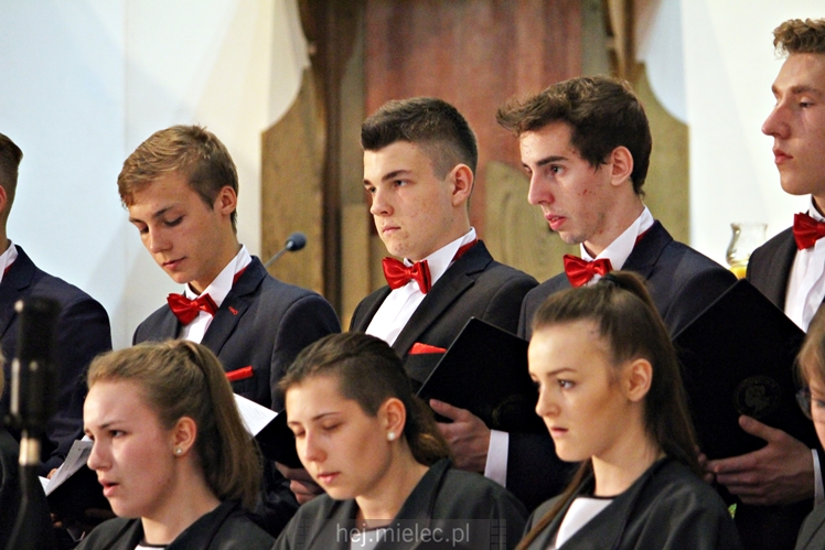 Koncert Pieśni Maryjnych