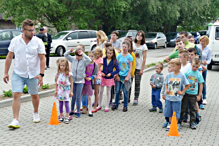Piknik rodzinny z okazji Dnia Dziecka 2016 w Dulczy Małej
