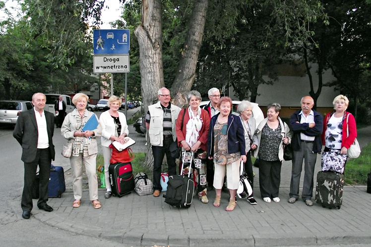Seniorzy z ?Pogodnej Jesieni? na wycieczce do Częstochowy, Lichenia i Kalisza