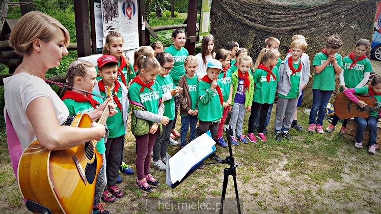 Partyzancka Noc na Polanie Niezłomnych w Szydłowcu