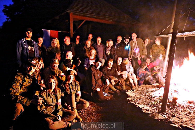 Partyzancka Noc na Polanie Niezłomnych w Szydłowcu