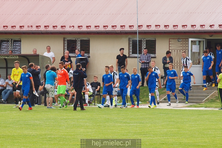 Sympatyczna sobota w Pleśnej: Stal na jubileuszu miejscowego klubu