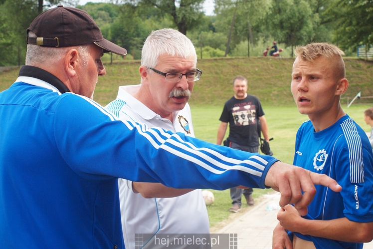 Sympatyczna sobota w Pleśnej: Stal na jubileuszu miejscowego klubu