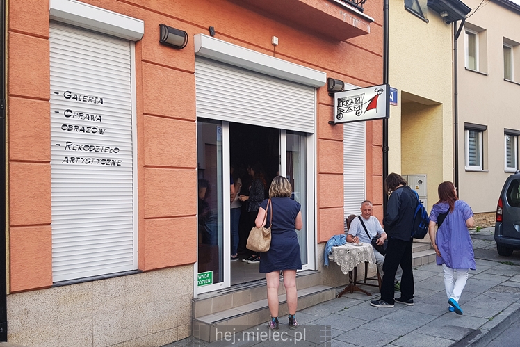 Ola Dębicka i Grzegorz Cebula z kameralną wystawą w Kram Ram