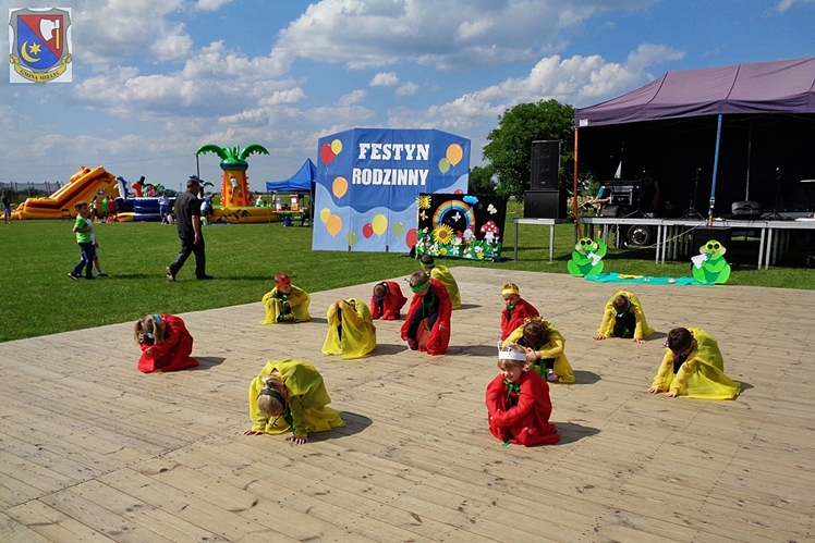 Rodzina bohaterem pikniku w Rzędzianowicach