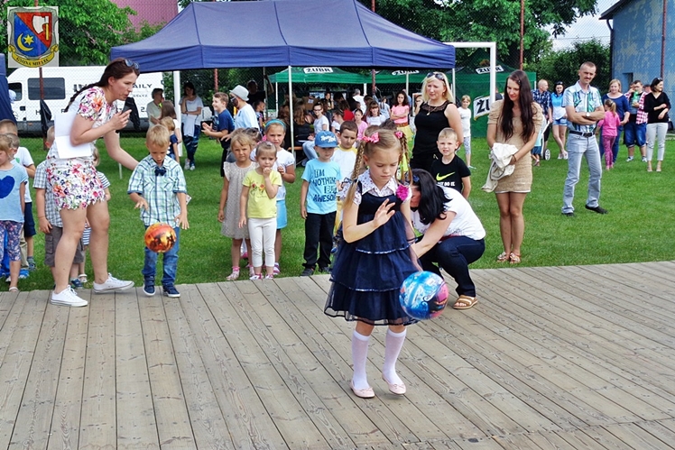 Rodzina bohaterem pikniku w Rzędzianowicach