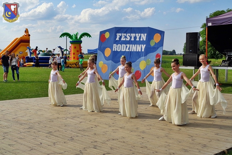 Rodzina bohaterem pikniku w Rzędzianowicach