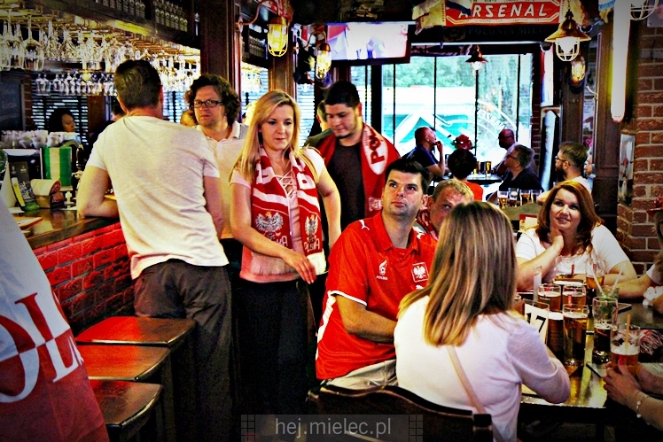 Euro 2016: Polska - Niemcy w Piwiarni Warka