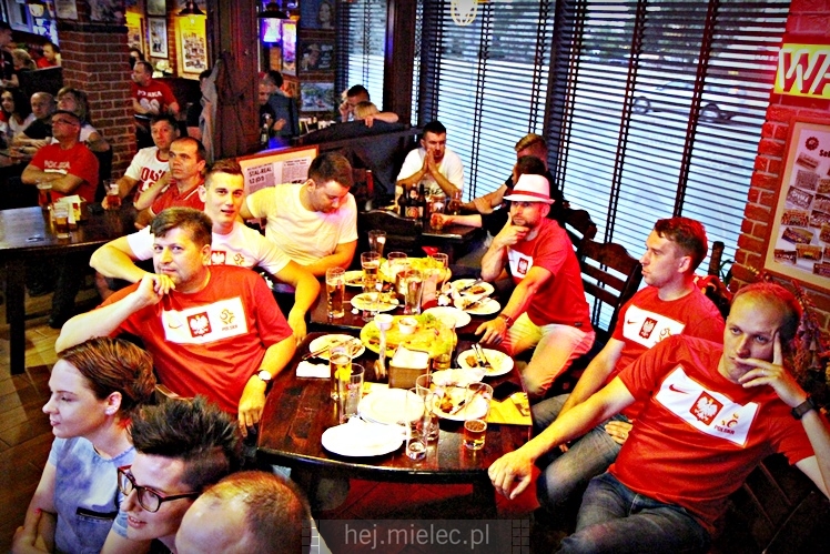 Euro 2016: Polska - Niemcy w Piwiarni Warka