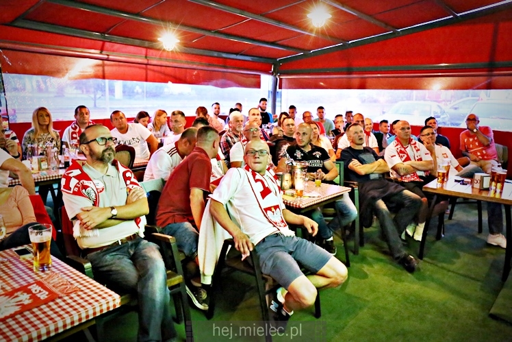 Euro 2016: Polska - Niemcy w Piwiarni Warka