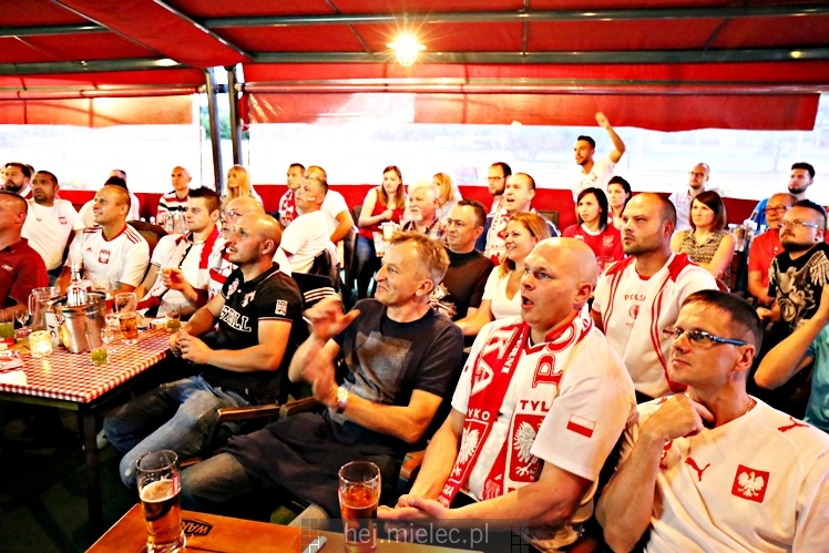 Euro 2016: Polska - Niemcy w Piwiarni Warka
