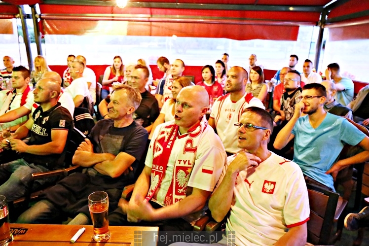 Euro 2016: Polska - Niemcy w Piwiarni Warka