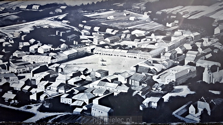 Mural lotniczej historii Mielca praktycznie gotowy