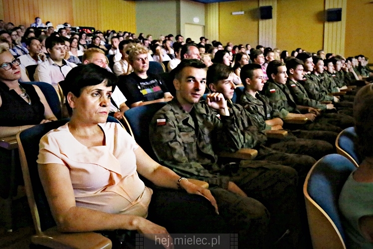 Koniec roku i rozstrzygnięcie Konkursu ?Komputer dla Najlepszego? oraz Konkursu ?BELFER the BEST?ia 2016?
