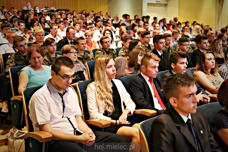 Koniec roku i rozstrzygnięcie Konkursu ?Komputer dla Najlepszego? oraz Konkursu ?BELFER the BEST?ia 2016?