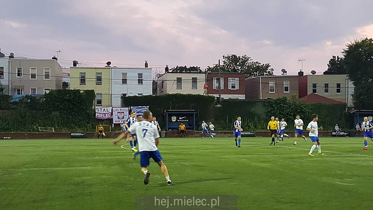 Jedyne takie derby na świecie! Mecz dwóch Stali Mielec w Nowym Jorku na zdjęciach
