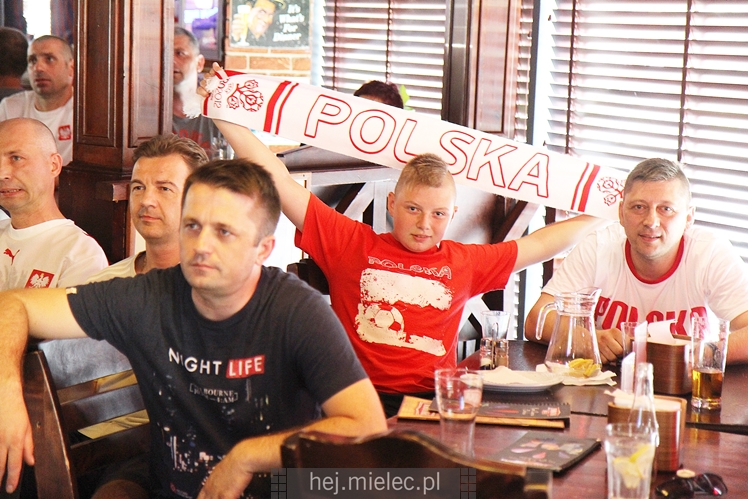 Ale to były emocje! Radość, nerwy, modły i euforia! #POLSUI w Piwiarni Warka na zdjęciach!