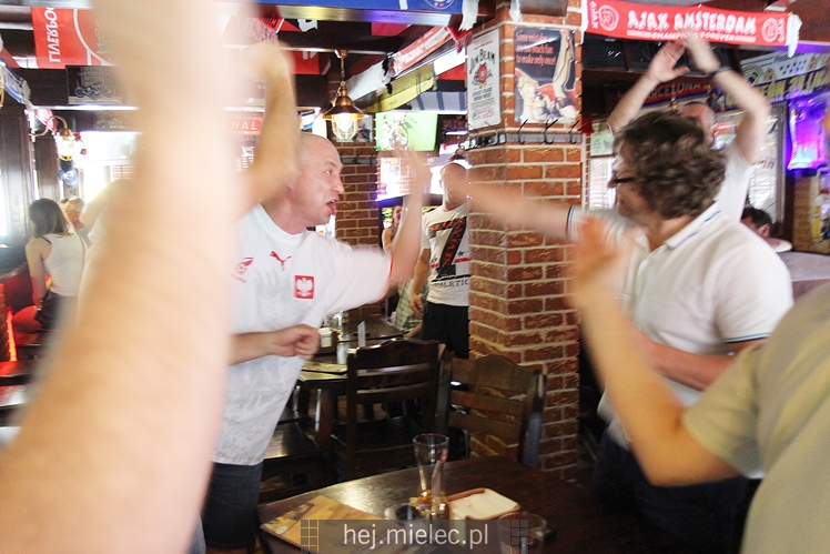 Ale to były emocje! Radość, nerwy, modły i euforia! #POLSUI w Piwiarni Warka na zdjęciach!