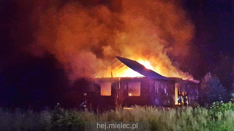 Pożar domu letniskowego w Osiedlu Rzochów