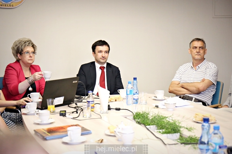Spotkanie prezydenta Daniela Kozdęby z animatorami grup artystycznych SCK