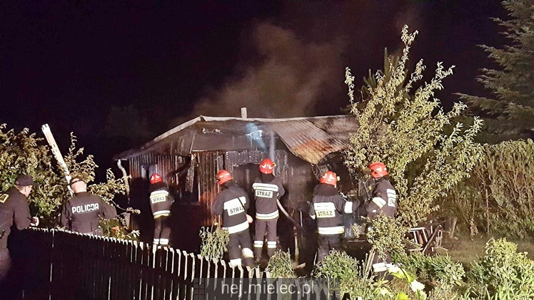 Pożar altany na POD Metalowiec