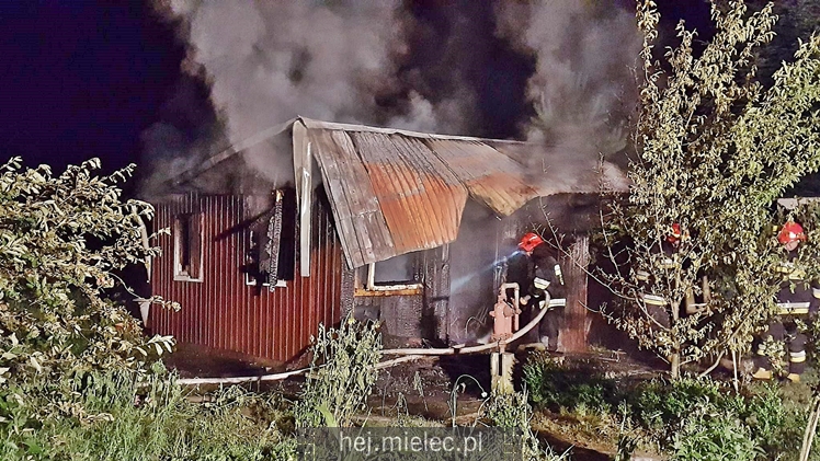 Pożar altany na POD Metalowiec