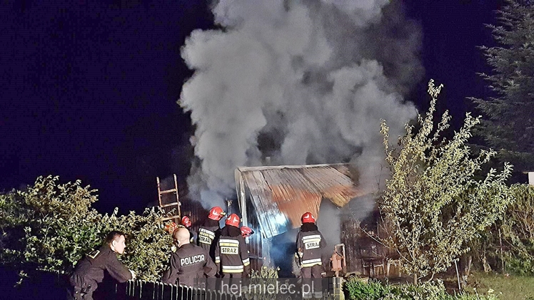 Pożar altany na POD Metalowiec