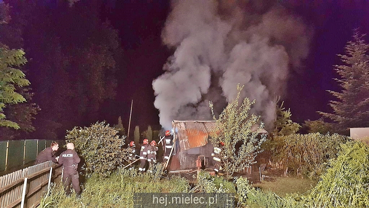 Pożar altany na POD Metalowiec