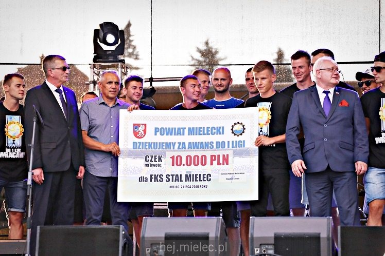 Powitanie Lata 2016: Prezentacja drużyny piłkarskiej FKS Stali Mielec