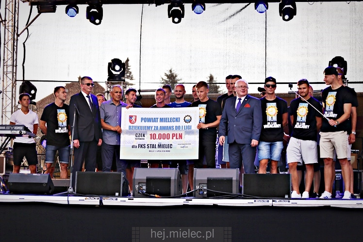 Powitanie Lata 2016: Prezentacja drużyny piłkarskiej FKS Stali Mielec