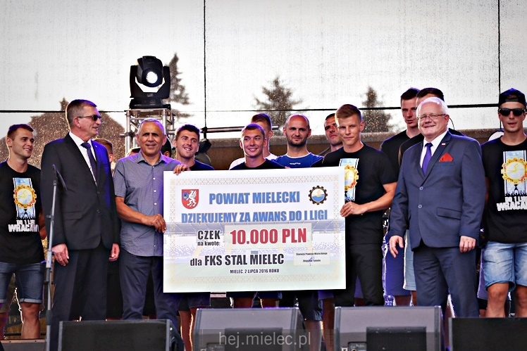 Powitanie Lata 2016: Prezentacja drużyny piłkarskiej FKS Stali Mielec