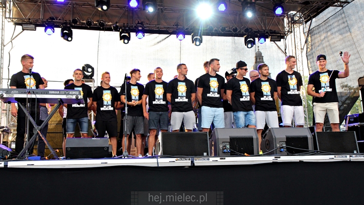 Powitanie Lata 2016: Prezentacja drużyny piłkarskiej FKS Stali Mielec