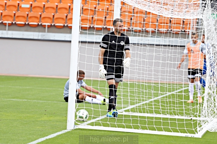 Sparing: Bruk-Bet Termalica Nieciecza ? FKS Stal Mielec 1:0