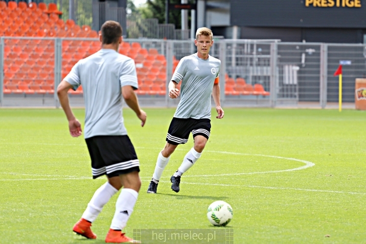 Sparing: Bruk-Bet Termalica Nieciecza ? FKS Stal Mielec 1:0