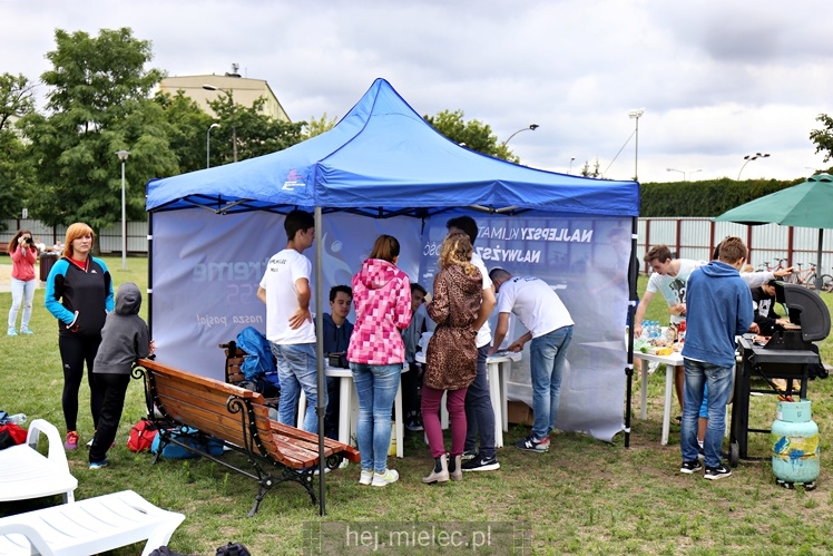 Turniej Piłki Plażowej przygotowany przez Klub Młodych Liderów