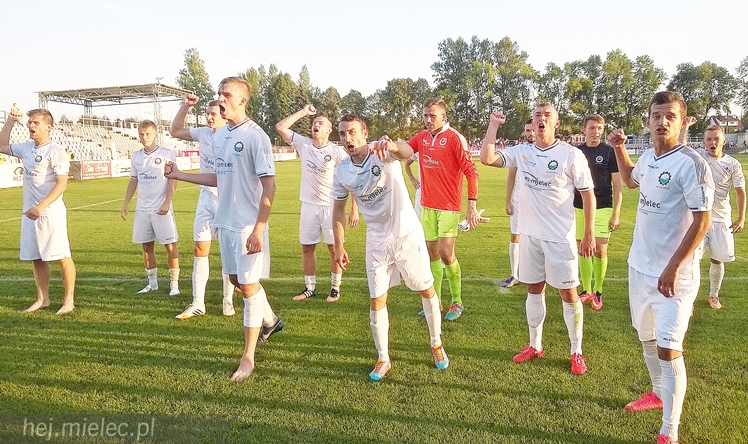 FKS Stal Mielec - Biało-Niebiescy od czwartej do pierwszej ligi!