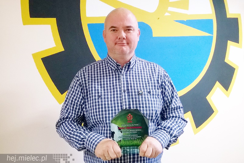 FKS Stal Mielec - Biało-Niebiescy od czwartej do pierwszej ligi!