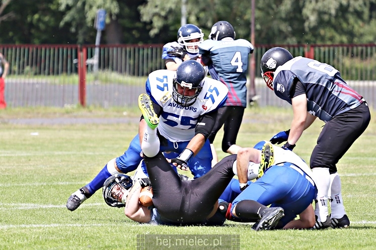 Futbol Amerykański: Aviators Mielec - Silvers Olkusz 14:35