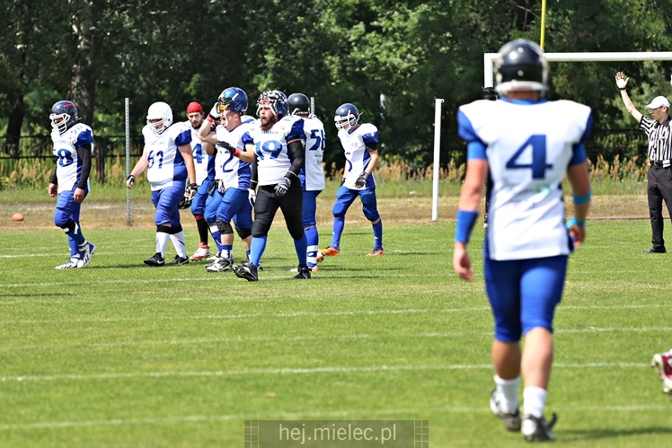 Futbol Amerykański: Aviators Mielec - Silvers Olkusz 14:35