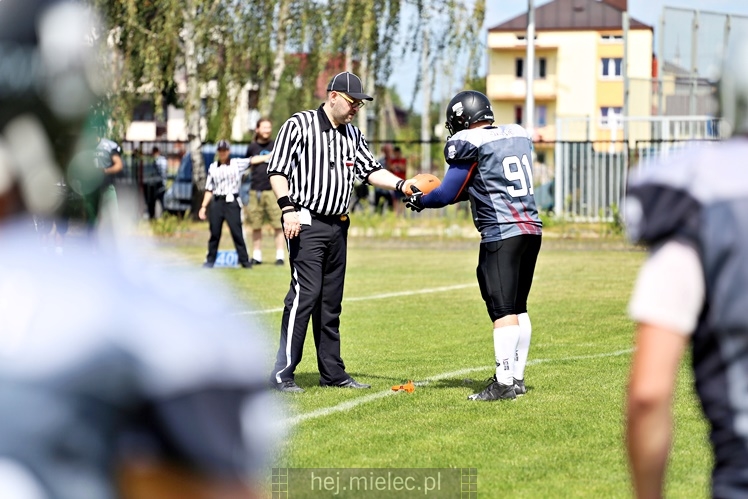 Futbol Amerykański: Aviators Mielec - Silvers Olkusz 14:35