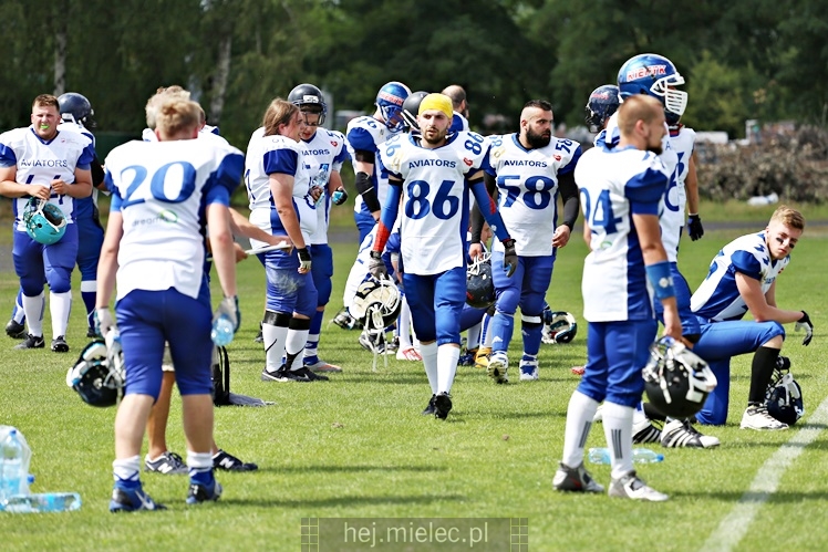 Futbol Amerykański: Aviators Mielec - Silvers Olkusz 14:35