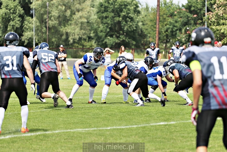 Futbol Amerykański: Aviators Mielec - Silvers Olkusz 14:35