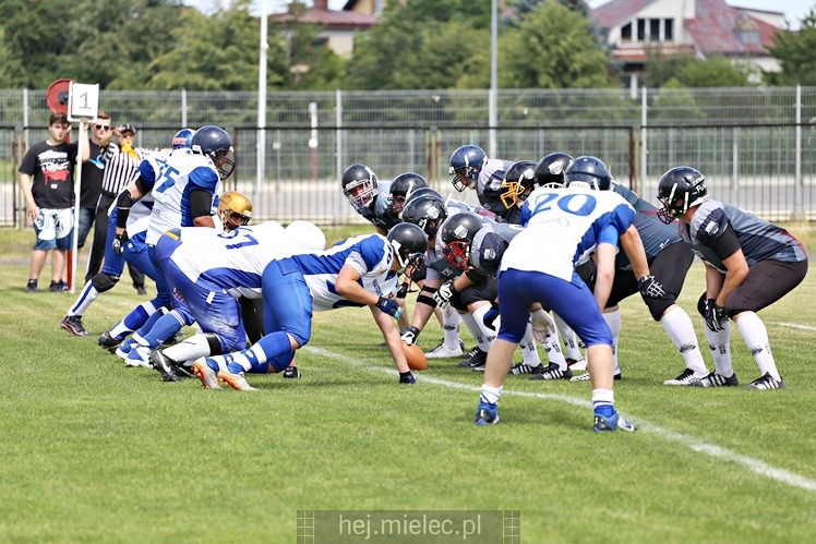 Futbol Amerykański: Aviators Mielec - Silvers Olkusz 14:35