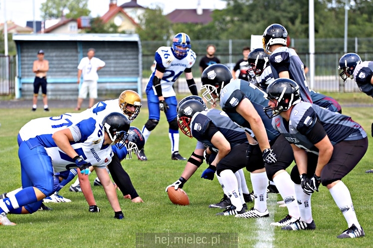 Futbol Amerykański: Aviators Mielec - Silvers Olkusz 14:35
