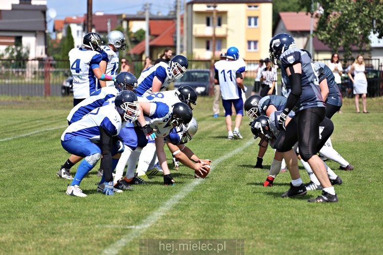 Futbol Amerykański: Aviators Mielec - Silvers Olkusz 14:35